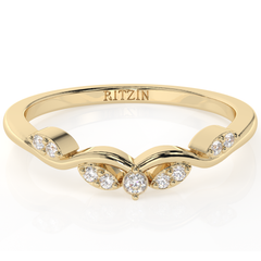 Alianza de boda de oro amarillo de 18 k con moissanita blanca de corte redondo de 0,35 cts para ella