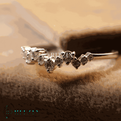 Alianza de boda única de moissanita redonda de 1,00 TCW para mujer, estilo media eternidad, regalo de joyería para ella