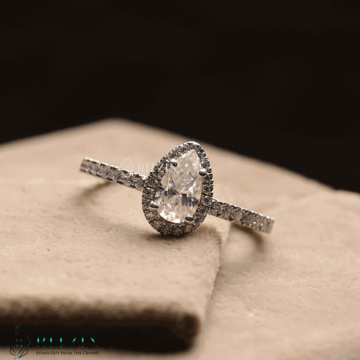 Exklusiver Moissanit-Verlobungsring im Halo-Stil mit 1,00 TCW und birnenförmiger Akzent, einzigartiger Schmuck, Geschenk für Sie 