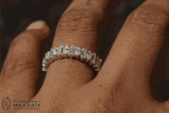 Exklusiver 1,78 TCW Moissanit Baguette und Marquise Form Halb Ewigkeit Ehering Schmuck Geschenk für Sie 
