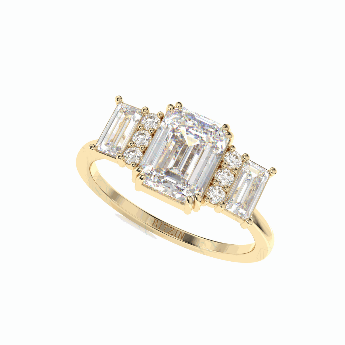 Anillo de diamantes cultivados en laboratorio de 18 quilates con corte esmeralda en racimo de 3,00 TCW para mujer