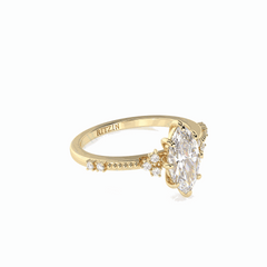 Anillo solitario de diamantes cultivados en laboratorio de 18 quilates con corte marquesa y detalles de 1,00 TCW para mujer